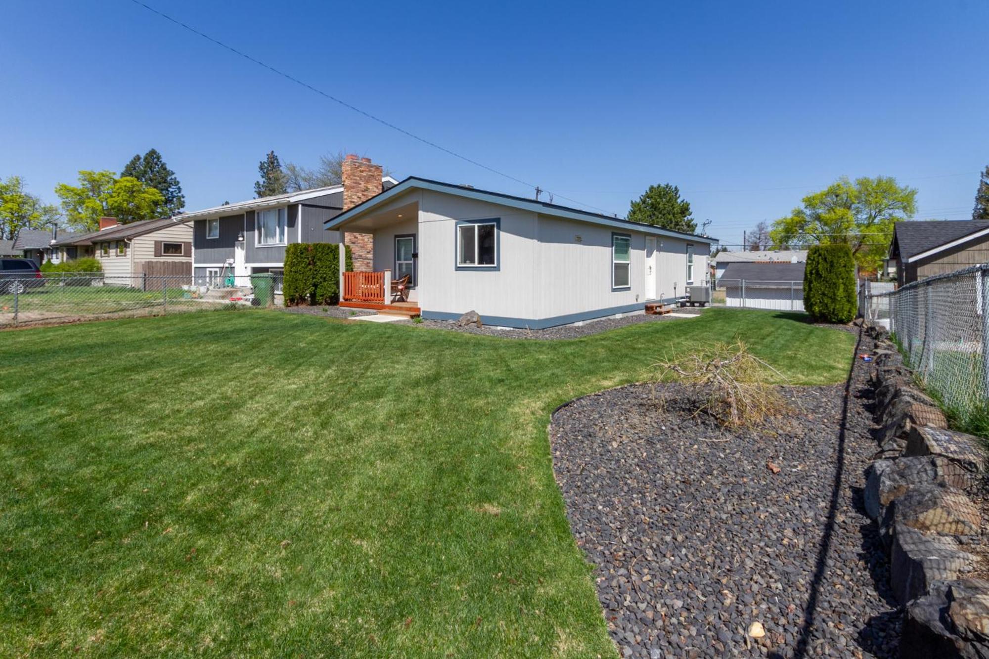 Cute And Cozy 3 Bed 2 Bath Home In North Spokane Exterior foto