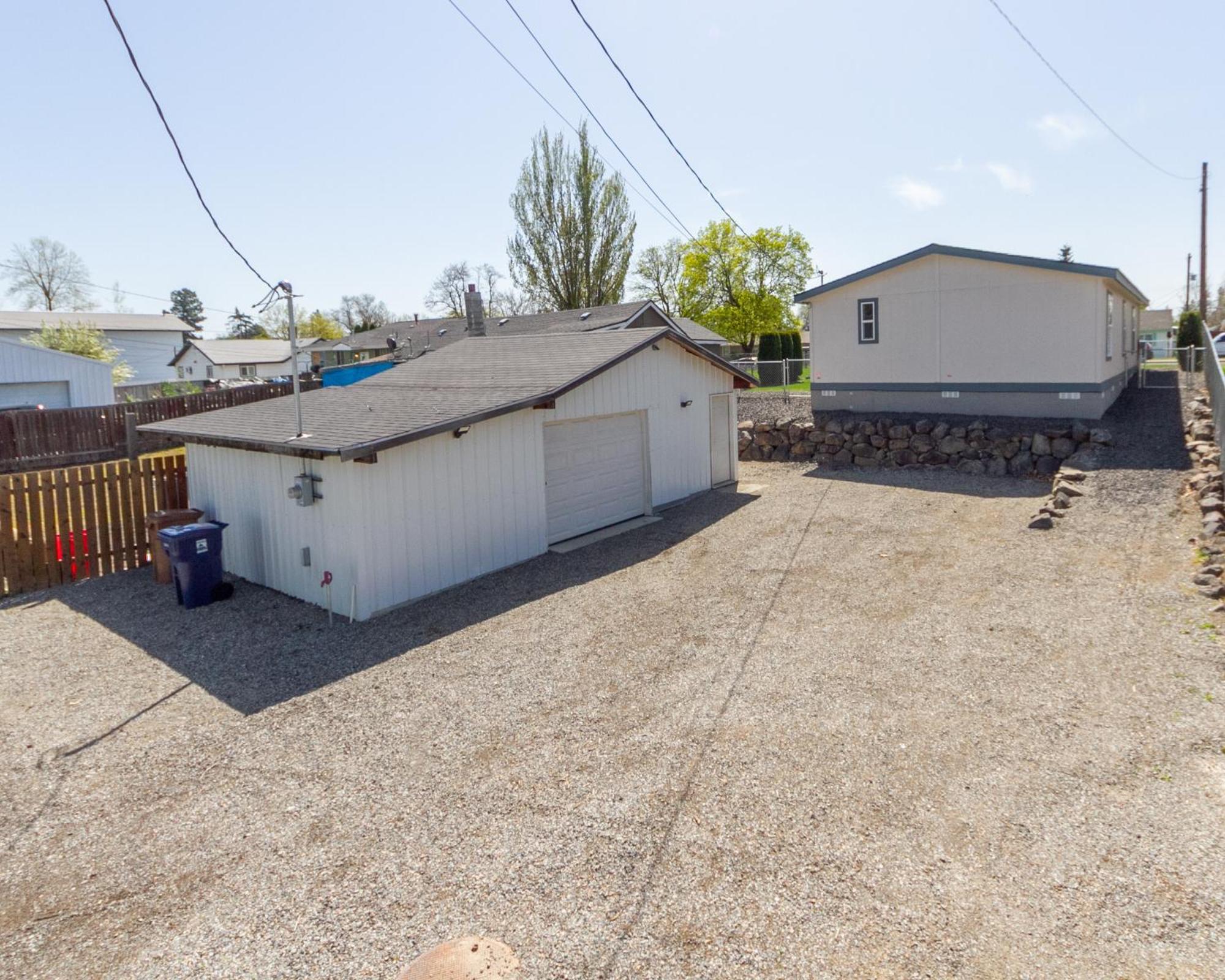 Cute And Cozy 3 Bed 2 Bath Home In North Spokane Exterior foto