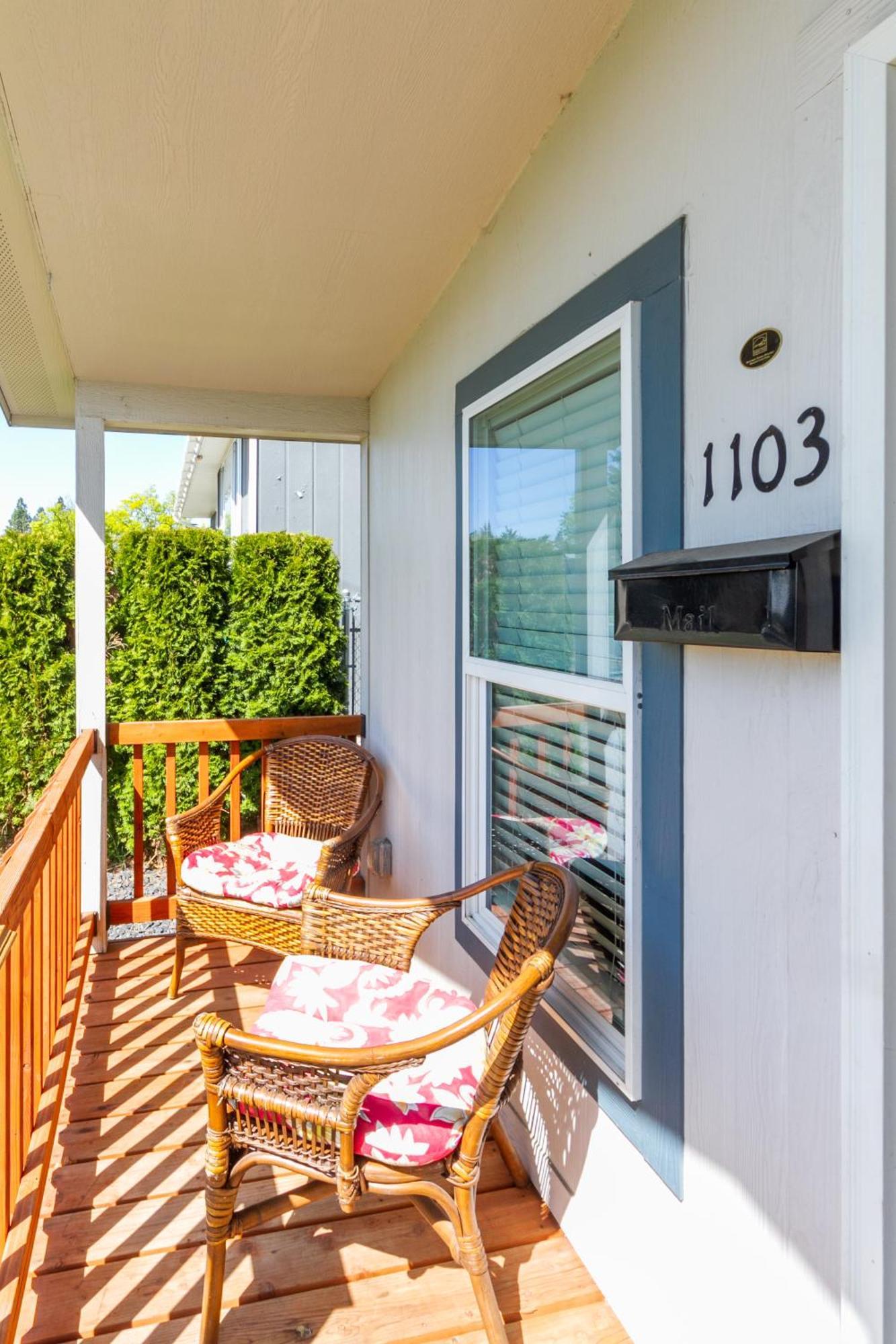 Cute And Cozy 3 Bed 2 Bath Home In North Spokane Exterior foto